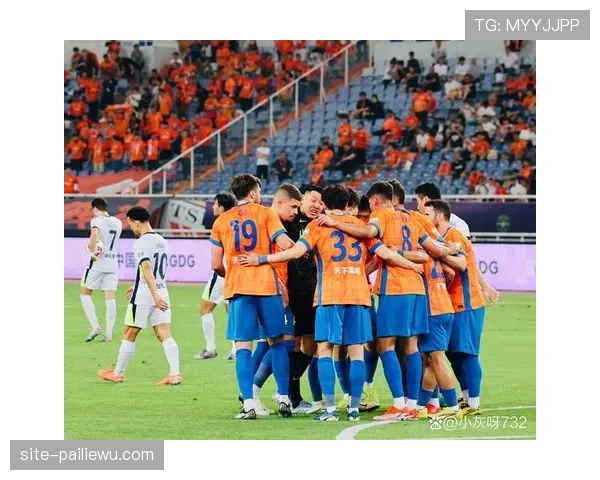 中超严处球迷不文明行为彰显联赛管理决心 中超严处球迷不文明行为彰显联赛管理决心